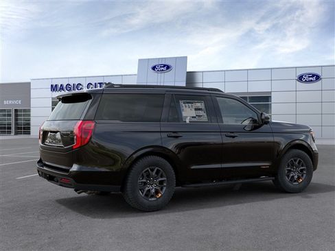New 2027 Ford Expedition Tremor w/ Driver's Package AWD/4WD image 6