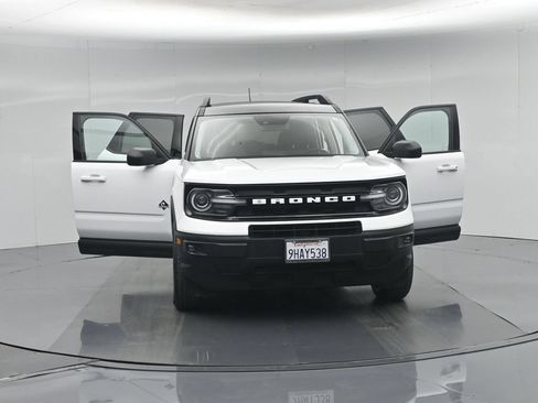 Used 2023 Ford Bronco Sport Outer Banks w/ Tech Package AWD/4WD image 35