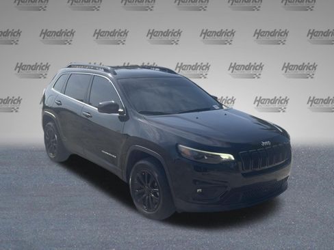 Used 2022 Jeep Cherokee Latitude Lux AWD/4WD image 2