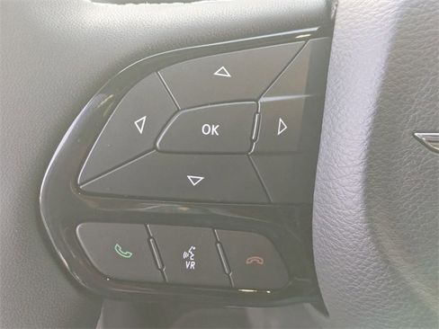 New 2026 Chrysler Pacifica Select image 15