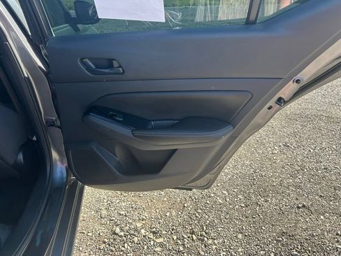 Used 2023 Nissan Altima 2.5 SV AWD/4WD image 14