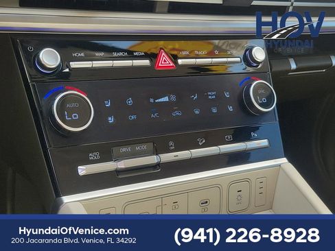 Certified 2025 Hyundai Santa Fe Calligraphy image 38