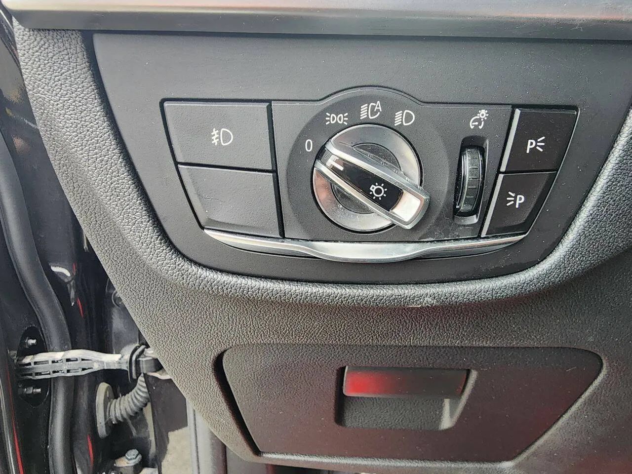 Used 2019 BMW X3 xDrive30i w/ Convenience Package AWD/4WD image 20