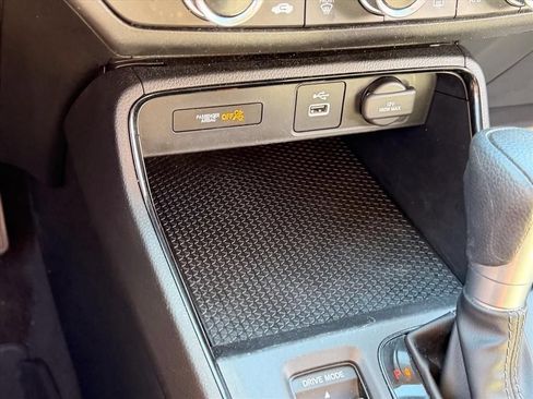 Used 2024 Honda CR-V LX image 23