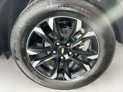 Used 2023 Chevrolet TrailBlazer LT w/ Convenience Package image 11