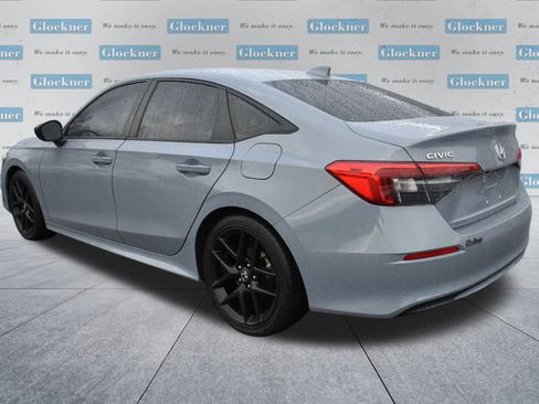 Used 2024 Honda Civic Sport image 8