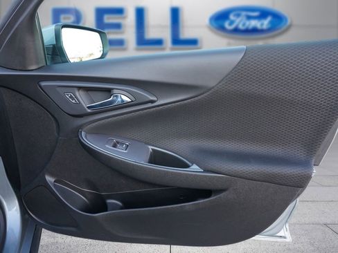 Used 2024 Chevrolet Malibu LT FWD image 17