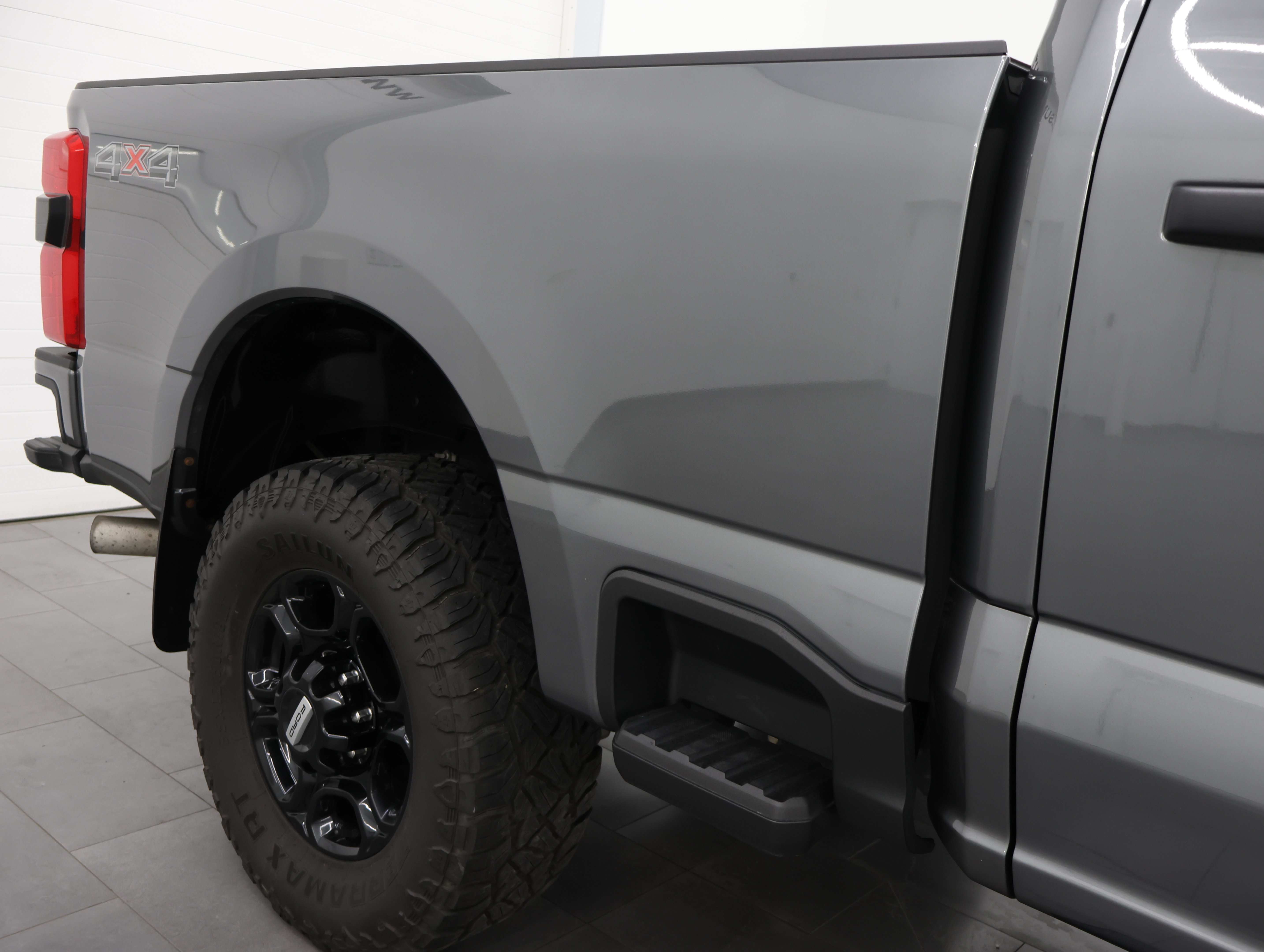 Used 2024 Ford F250 4x4 Crew Cab Super Duty image 29
