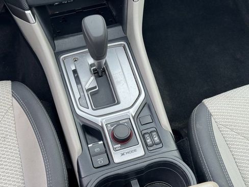 Used 2022 Subaru Forester Premium image 16