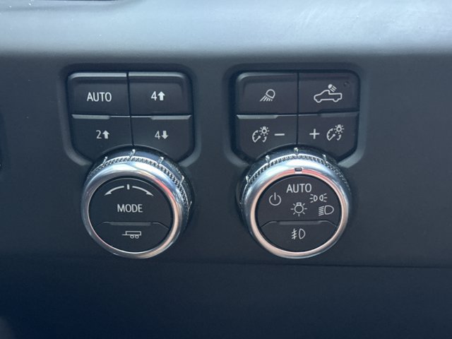 Used 2022 GMC Sierra 1500 AT4 AWD/4WD image 24
