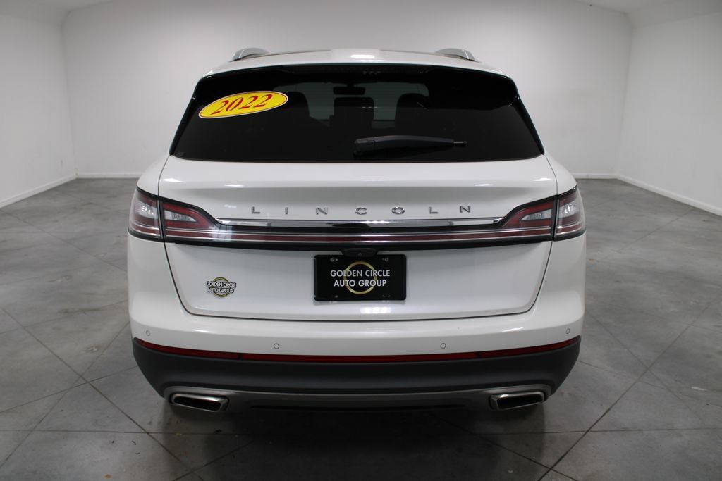 Used 2022 Lincoln Nautilus Reserve w/ Equipment Group 201A FWD image 8