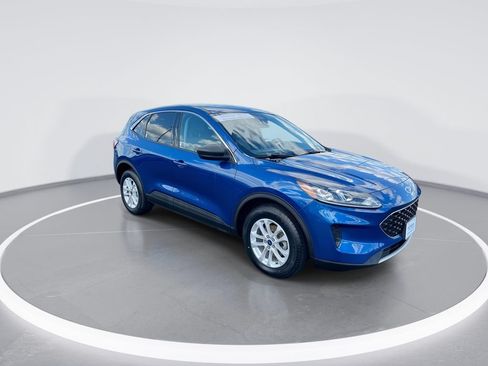 Used 2022 Ford Escape SE w/ Convenience Package AWD/4WD image 2