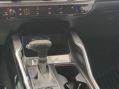 New 2026 Kia Sorento LX image 17