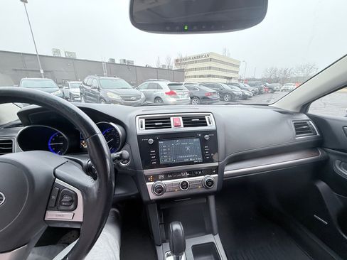 Used 2015 Subaru Outback 2.5i Limited image 17