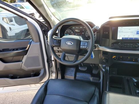 Used 2022 Ford F150 XL w/ Equipment Group 101A High AWD/4WD image 13