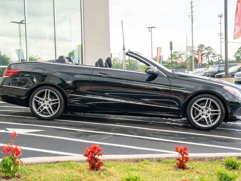 Used 2014 Mercedes-Benz E 350 Cabriolet image 11
