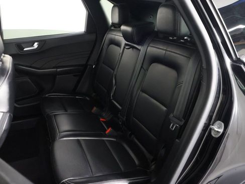 Used 2023 Ford Escape Platinum AWD/4WD image 33