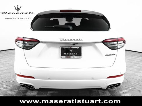 New 2024 Maserati Levante GT Ultima AWD/4WD image 6
