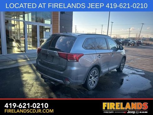 Used 2016 Mitsubishi Outlander SEL image 22