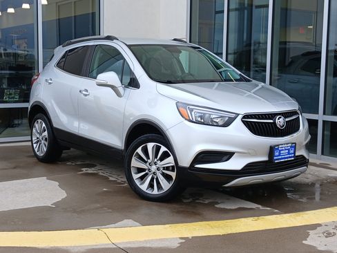 Used 2017 Buick Encore Preferred image 2