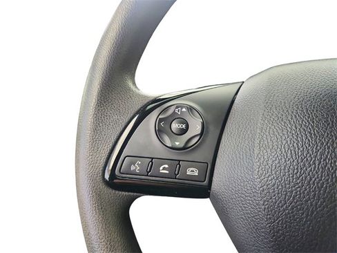 Used 2023 Mitsubishi Eclipse Cross LE image 29