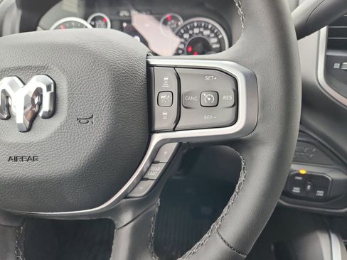 New 2026 RAM 2500 Big Horn AWD/4WD image 16