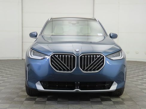 New 2026 BMW X3 xDrive30 w/ Convenience Package image 2