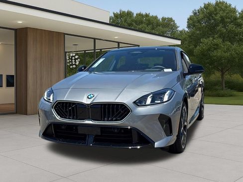 New 2026 BMW 228i w/ Technology Package FWD image 3
