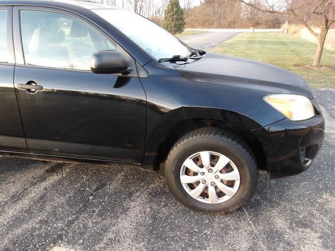 Used 2009 Toyota RAV4 4WD image 27