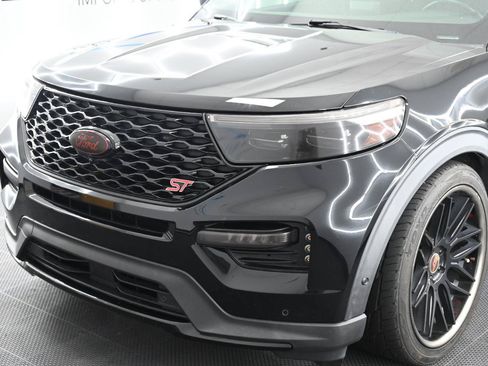 Used 2021 Ford Explorer ST w/ Equipment Group 401A AWD/4WD image 7