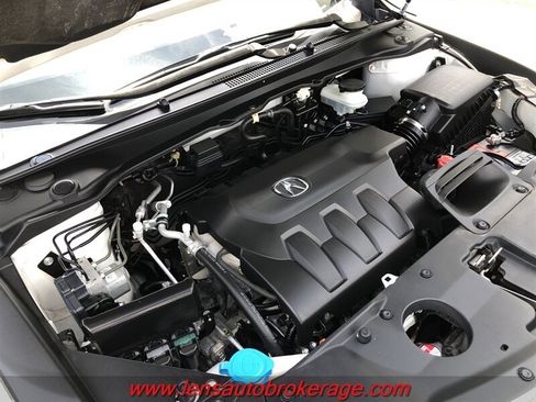 Used 2017 Acura RDX AWD w/ Advance Package image 25