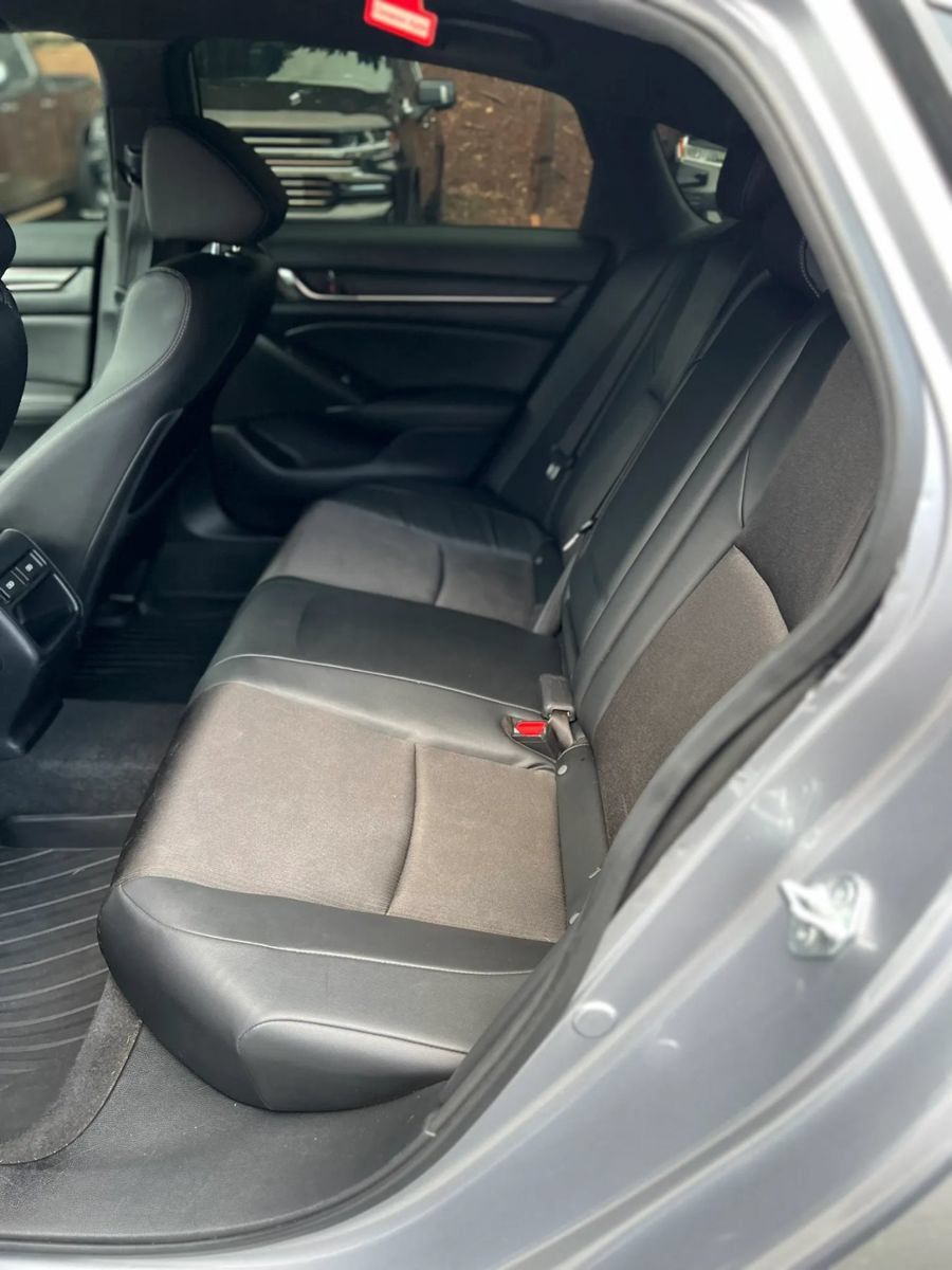 Used 2022 Honda Accord Sport image 11