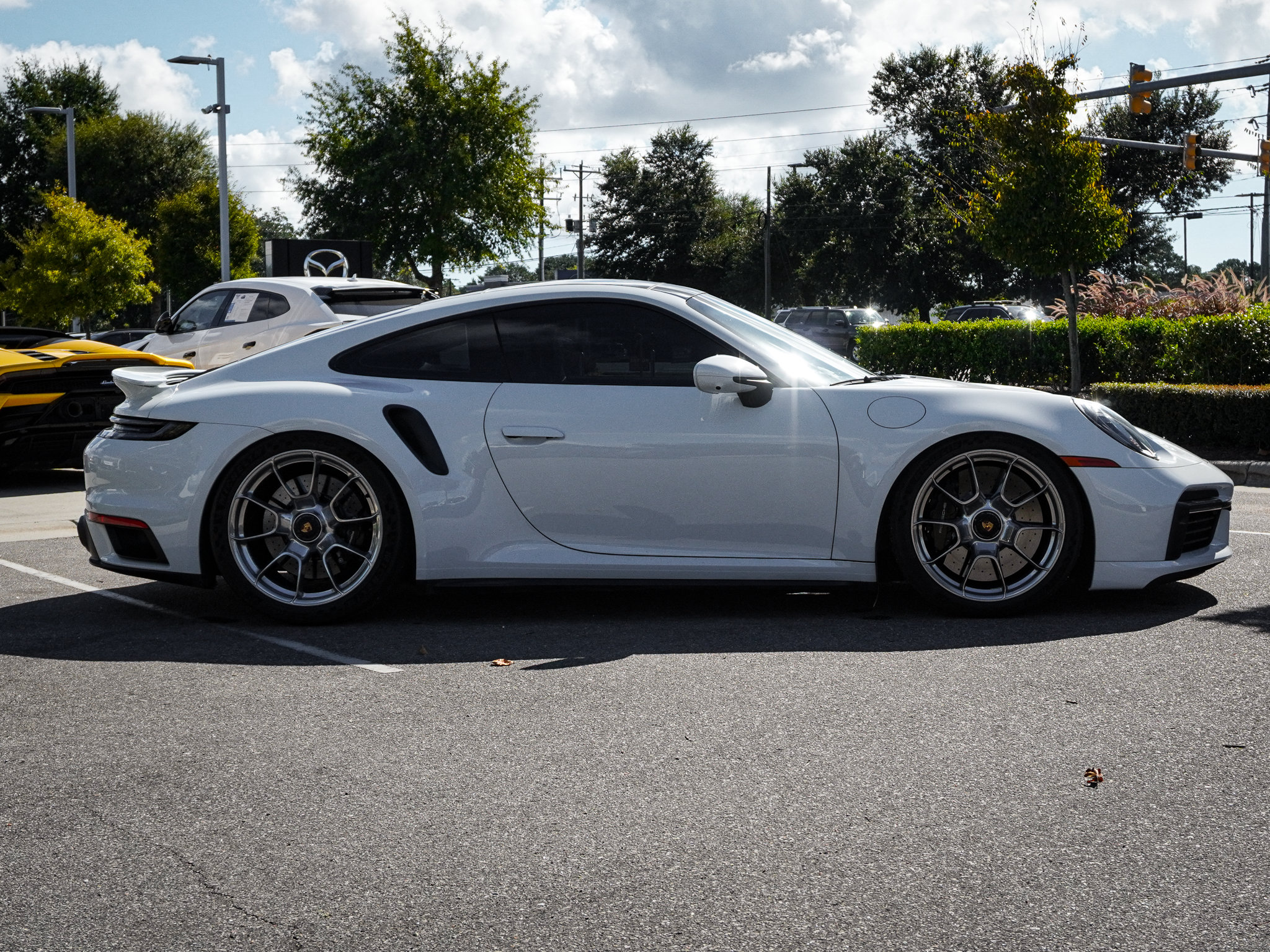 Used 2022 Porsche 911 Turbo S AWD/4WD image 11