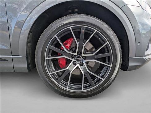 Used 2019 Audi Q8 Premium Plus w/ Premium Plus image 22