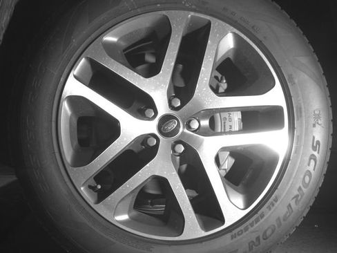 Used 2023 Land Rover Defender 110 X image 46