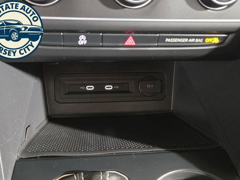 Used 2023 Volkswagen Atlas SE AWD/4WD image 16