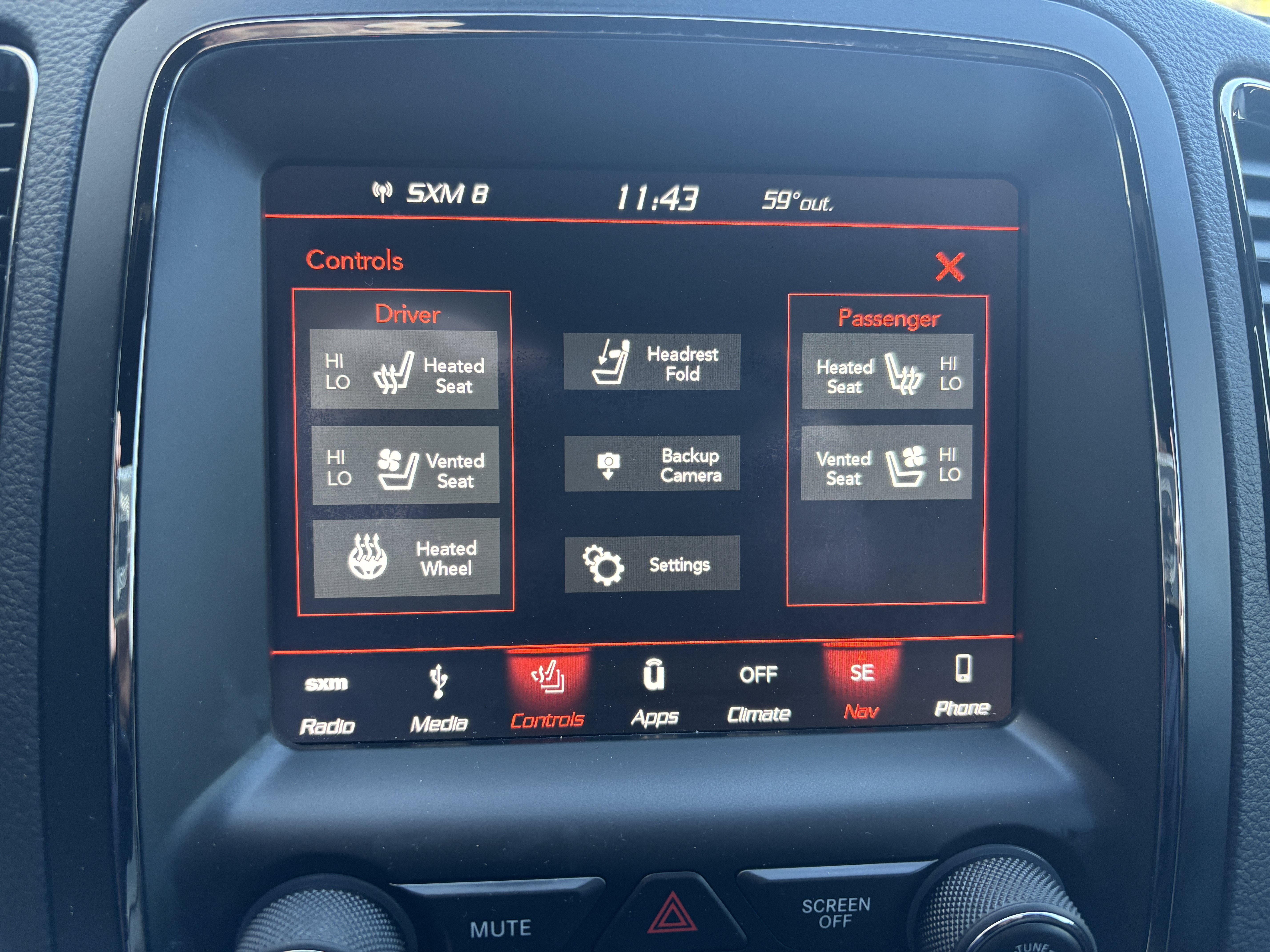 Used 2018 Dodge Durango R/T AWD/4WD image 31