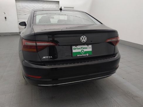 Used 2019 Volkswagen Jetta SE FWD image 6