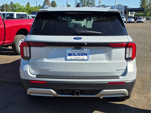 New 2026 Ford Explorer Platinum AWD/4WD image 7