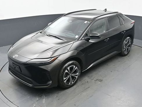 Certified 2024 Toyota bZ4X XLE w/ Weather Package image 41