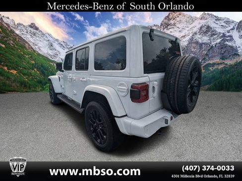 Used 2023 Jeep Wrangler Altitude image 17