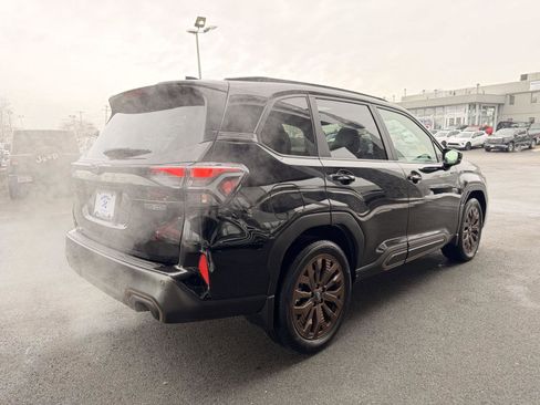 Used 2025 Subaru Forester Sport image 5