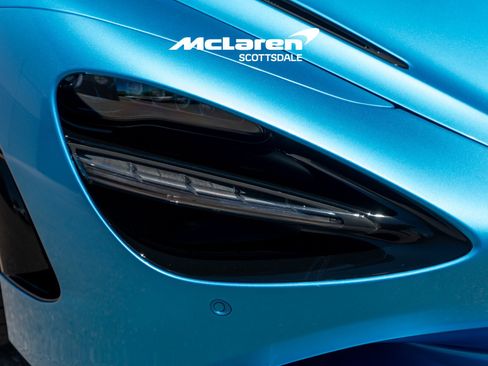 Used 2024 McLaren 750S Spider RWD image 18