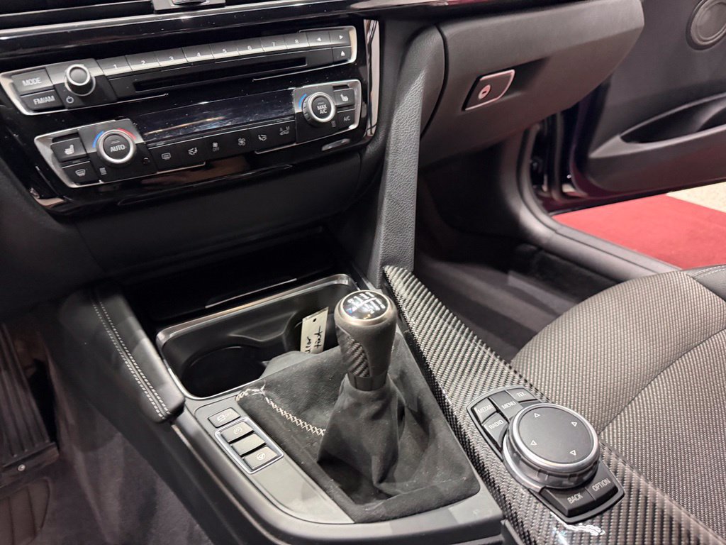 Used 2016 BMW M3 RWD image 47