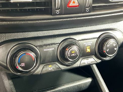 Certified 2023 Kia Forte LXS w/ LXS Technology Package image 15