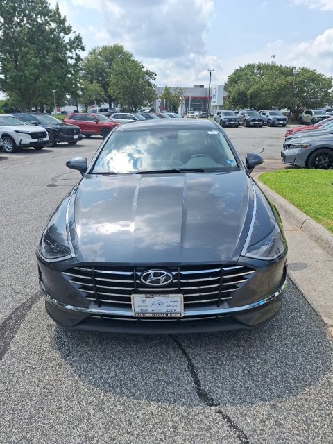 Used 2023 Hyundai Sonata SE FWD image 2
