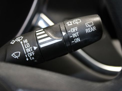 Used 2022 Chevrolet Blazer LT image 23