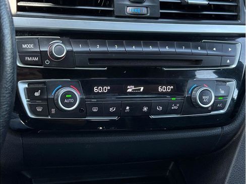 Used 2017 BMW 330i xDrive Wagon image 13