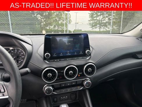 Used 2024 Nissan Sentra SV FWD image 15