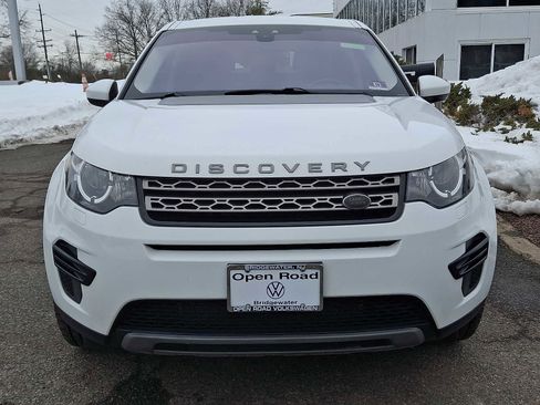 Used 2017 Land Rover Discovery Sport SE image 2